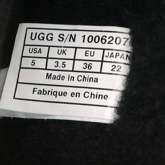 I Love UGG Kisses Black Floral Suede Upper Short Boots Ankle Booties - Picture 3 of 4